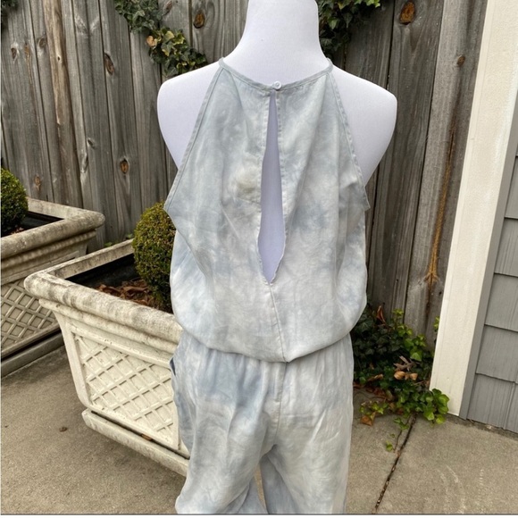 Cloth & Stone dip died tie dye blue light weight summer sleeveless jumpsuit - Picture 11 of 13
